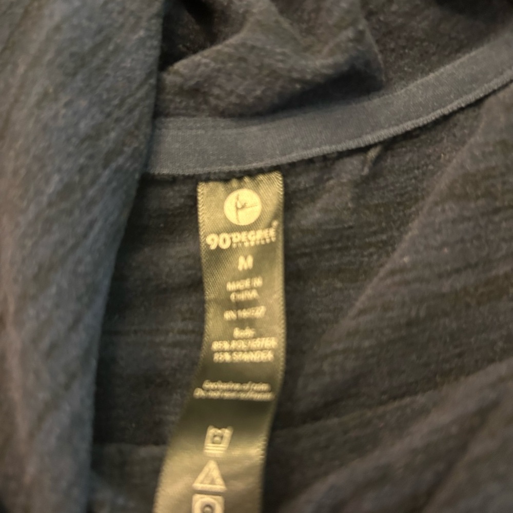 90 degrees sweatshirt size M - Picture 4 of 4